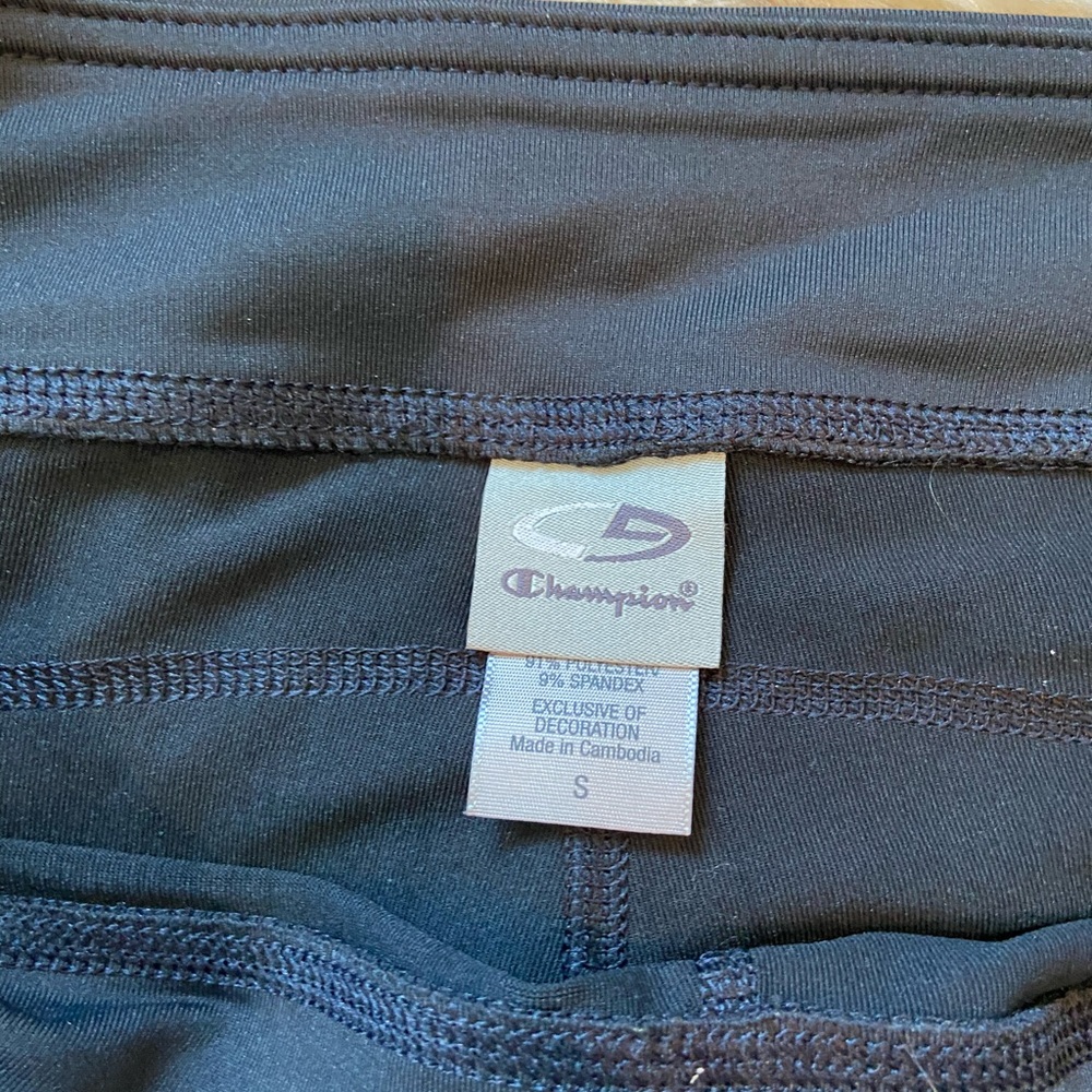 New with Tags! Champion black cropped leggings - Picture 2 of 8
